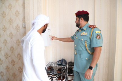 الدفاع المدني دبي يعزز برنامج حصنتك  المقدم عبدالرحمن بالشالات يزور أسرة عبدالله سعيد ضمن مبادرة "تستاهلون السلامة"
