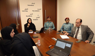 فريق همة حتى القمة يناقش إدارة الابتكار