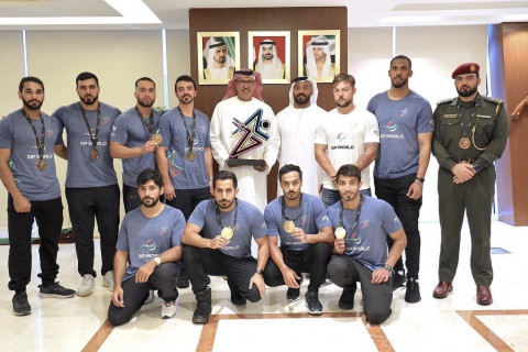 His Excellency Lieutenant General Rashid Thani Al Matroushi receives the winners of the government games for 2023